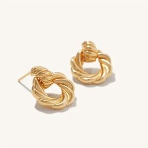 NWOT Mejuri croissant knocker earrings